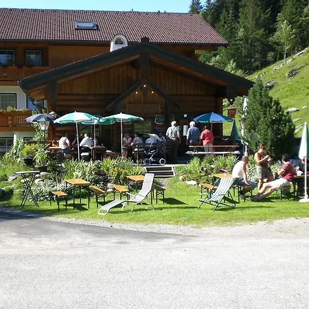 Winklhuette Forstau (Salzburg)